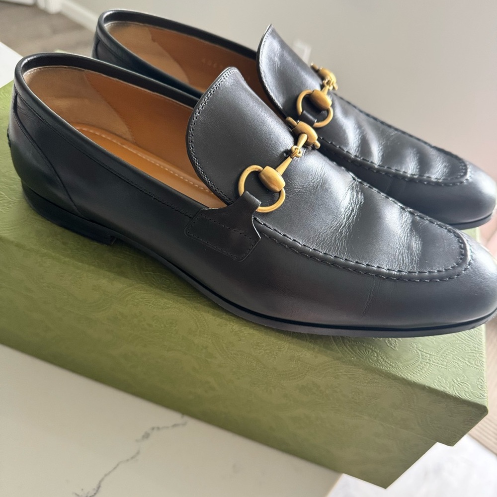 Gucci Black Leather Loafers with Horsebit Detail